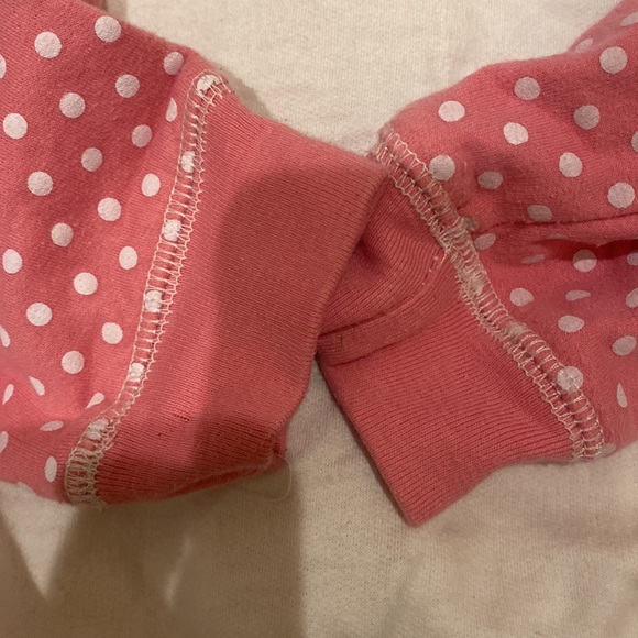 Size 4T, Girl’s MINNIE Mouse hoodie- complete with ears! - Picture 3 of 3